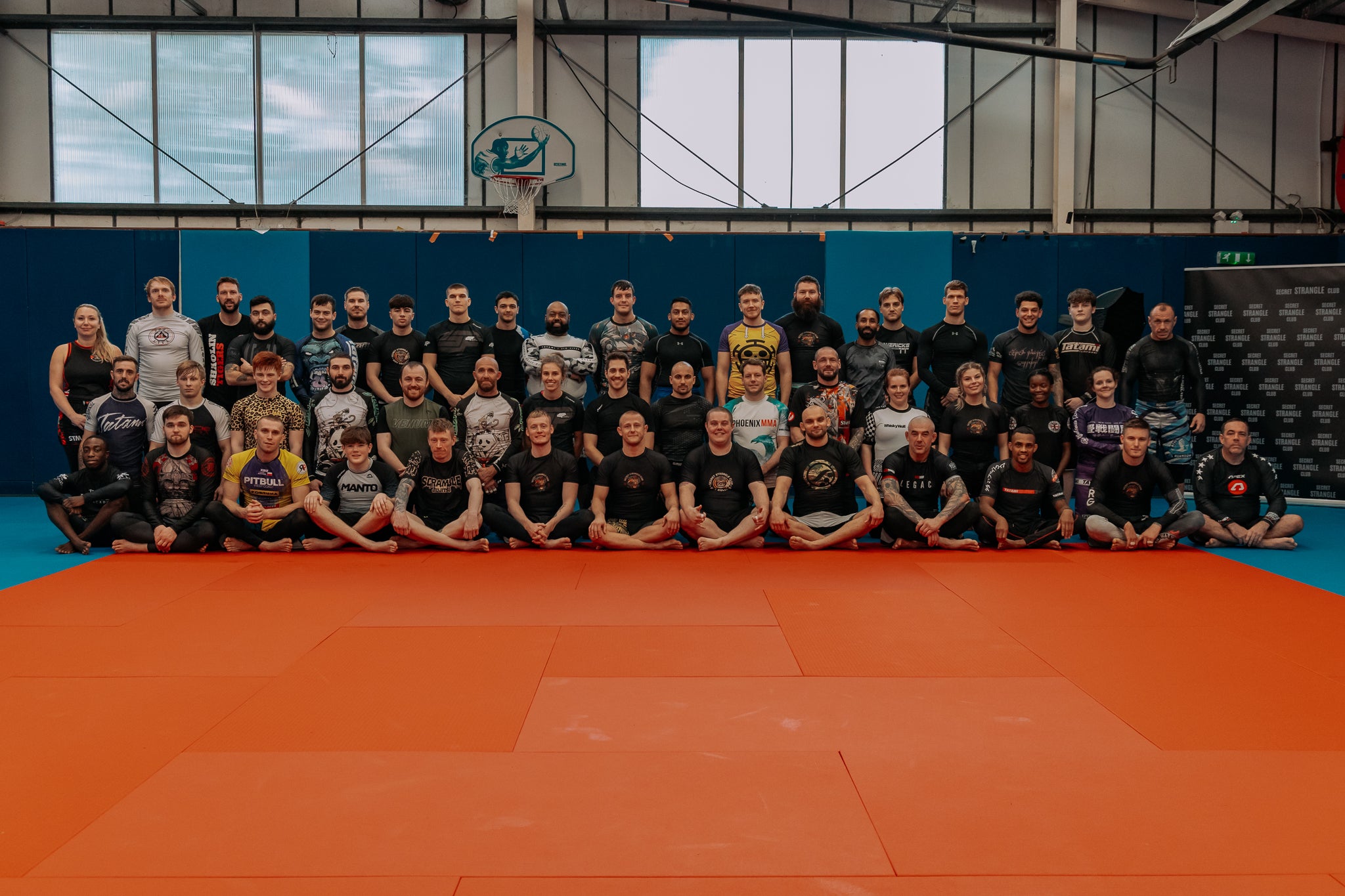 secret strangle club